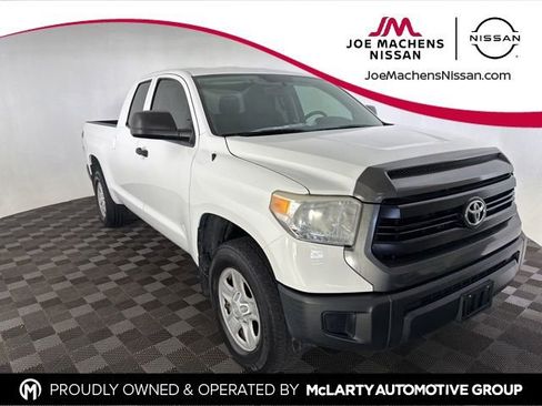 Used 2015 Toyota Tundra SR AWD/4WD image 1