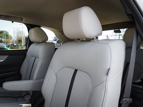 Used 2024 MAZDA CX-90 Plug-In Hybrid w/ Preferred image 29