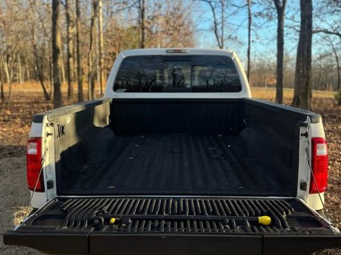 Used 2015 Ford F250 King Ranch w/ King Ranch w/Chrome Package image 9