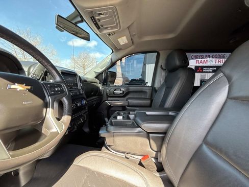 Used 2021 Chevrolet Silverado 3500 LTZ w/ Gooseneck/5TH Wheel Package image 9