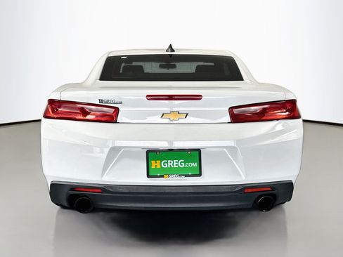 Used 2017 Chevrolet Camaro LT RWD image 8