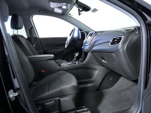 Used 2023 Chevrolet Equinox LT image 8