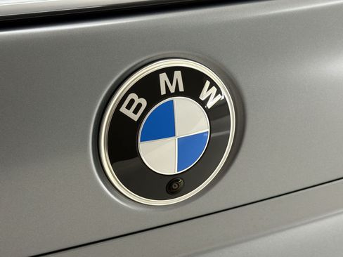 Certified 2024 BMW 760i xDrive w/ Executive Package AWD/4WD image 32