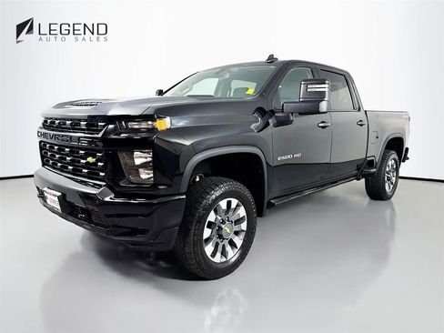Used 2021 Chevrolet Silverado 2500 Custom w/ Custom Value Package AWD/4WD image 1