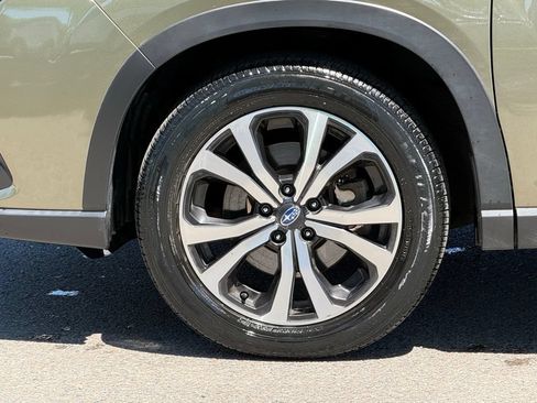 Used 2024 Subaru Forester Limited AWD/4WD image 10