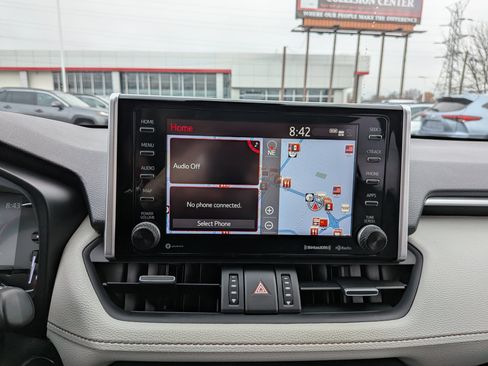 Used 2019 Toyota RAV4 Limited w/ All Weather Liner Package image 19