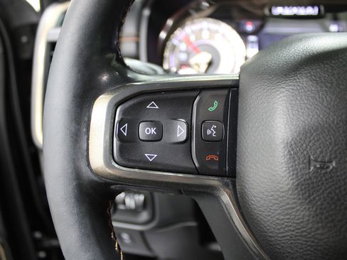 Used 2019 RAM 1500 Limited image 10