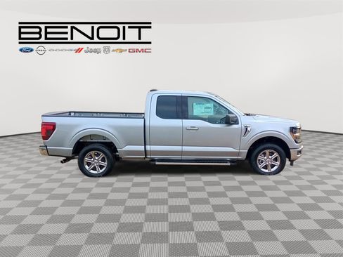 New 2025 Ford F150 XLT w/ Equipment Group 301A Standard image 3