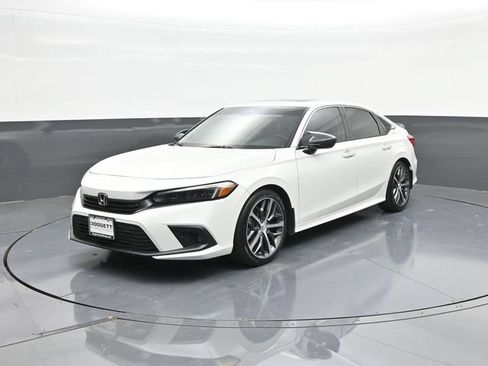 Used 2024 Honda Civic Touring image 33