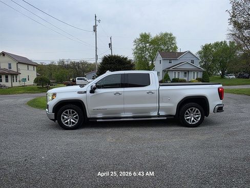 Used 2019 GMC Sierra 1500 SLT w/ SLT Premium Package AWD/4WD image 8