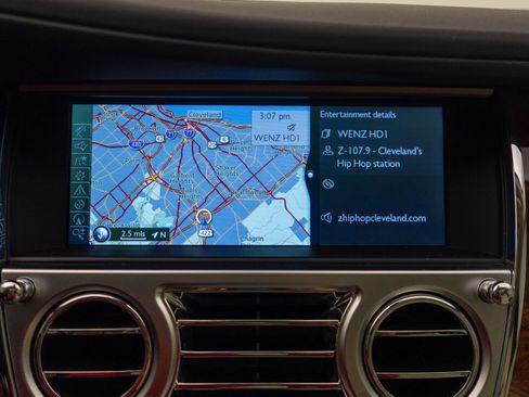 Used 2010 Rolls-Royce Ghost RWD image 17