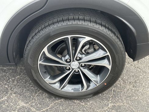 Used 2022 Buick Encore GX Select FWD image 26