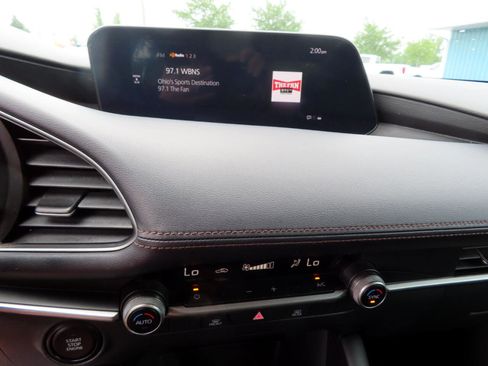 Used 2023 MAZDA MAZDA3 s image 30