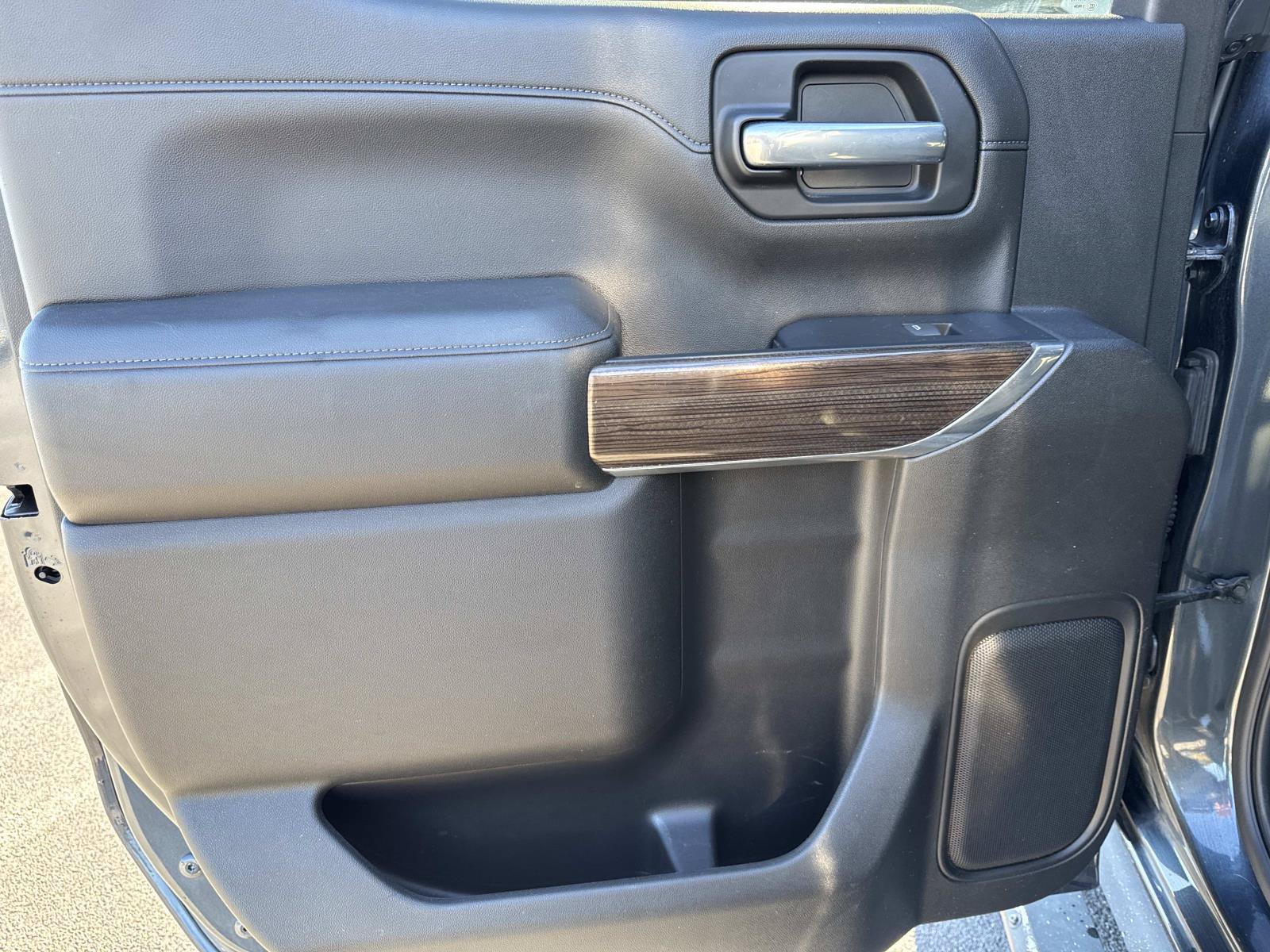 Used 2019 Chevrolet Silverado 1500 RST RWD image 19