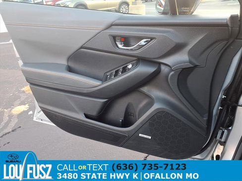 Certified 2025 Subaru Crosstrek 2.5i Limited w/ Crosstrek Mirror Package image 19