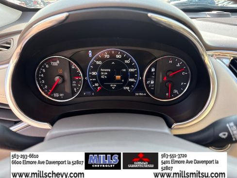 Used 2024 Chevrolet Malibu LT FWD image 14