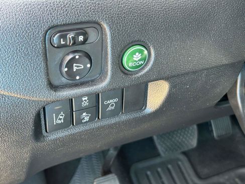 Certified 2023 Honda Ridgeline Sport image 14