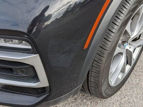 Used 2019 BMW X5 xDrive40i w/ Convenience Package image 3