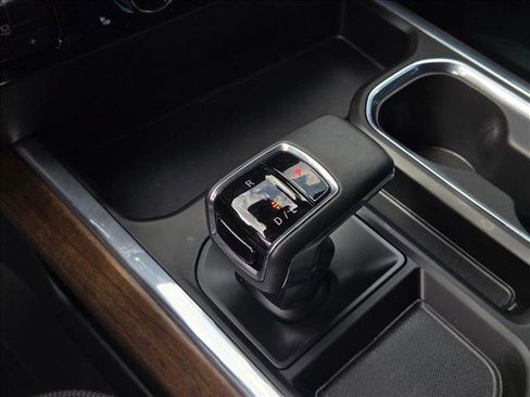 Used 2025 Chevrolet Silverado 1500 High Country w/ High Country Premium Package image 16