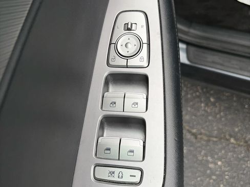 Used 2024 Hyundai Palisade SEL FWD image 21
