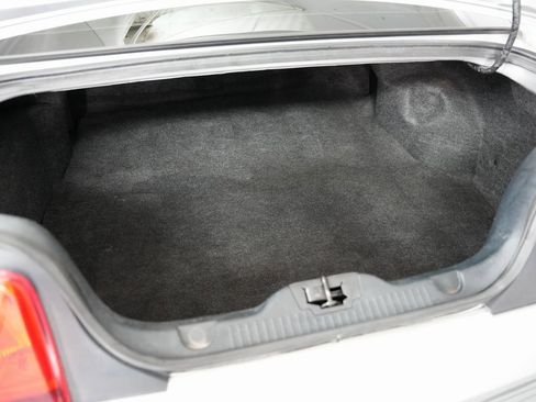 Used 2012 Ford Mustang Coupe image 28