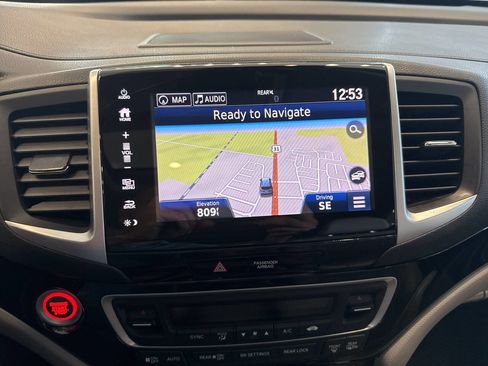 Used 2018 Honda Pilot Elite image 19