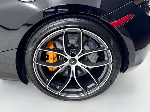 Used 2021 McLaren 720S Performance image 9