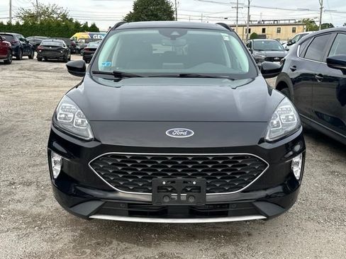 Used 2022 Ford Escape Titanium w/ Class II Trailer Tow Package AWD/4WD image 2