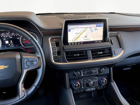 Used 2021 Chevrolet Suburban High Country image 10