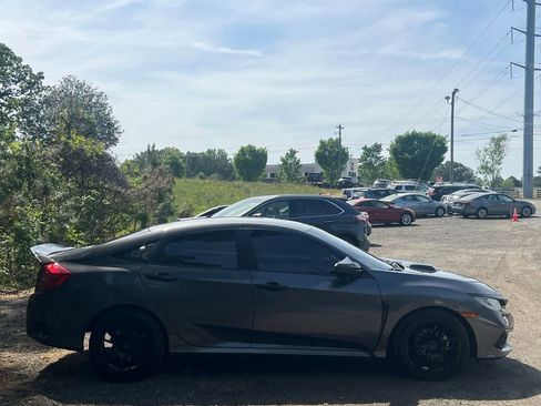 Used 2019 Honda Civic Sport image 6