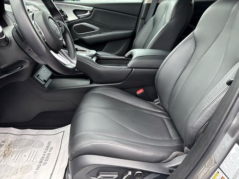 Used 2023 Acura RDX SH-AWD image 18