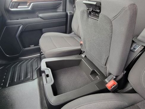 Used 2024 Chevrolet Silverado 3500 LT image 44