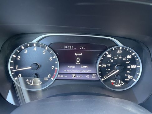 Certified 2024 Nissan Frontier SV image 8