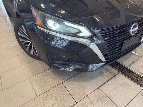 Used 2024 Nissan Altima 2.5 SV image 28