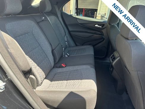 Used 2023 Chevrolet Equinox LT FWD image 11