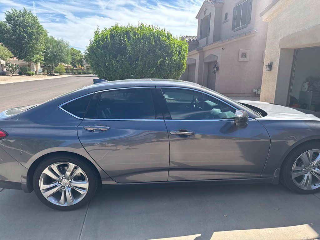 Used 2023 Acura TLX w/ Technology Package FWD image 3