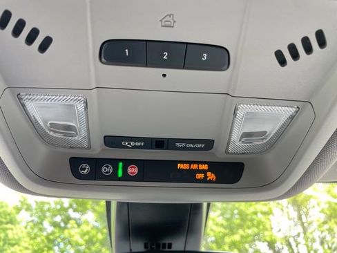 Used 2024 Chevrolet Blazer LT FWD image 27