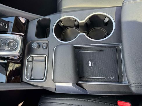Used 2024 Acura MDX SH-AWD image 25