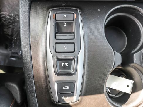 Used 2022 Honda Pilot TrailSport image 26