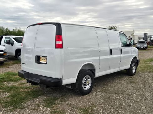 New 2025 Chevrolet Express 2500 w/ Driver Convenience Package image 3