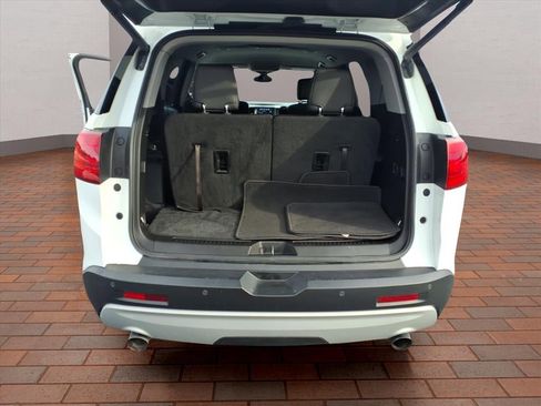 Used 2019 GMC Acadia SLT image 25