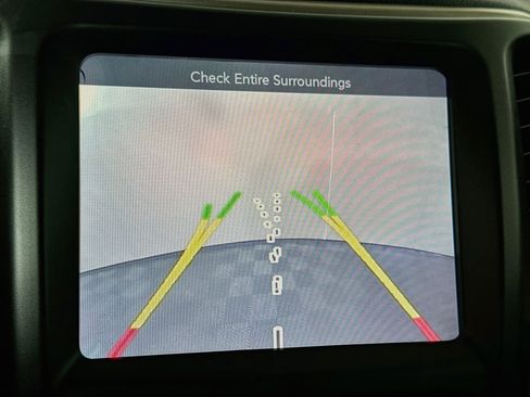 Used 2014 Jeep Cherokee Latitude w/ Cold Weather Group FWD image 13