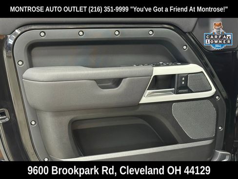 Used 2022 Land Rover Defender 110 X-Dynamic SE image 12