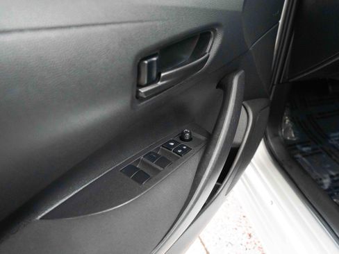 Certified 2023 Toyota Corolla LE w/ Carpet Mat Package (TMS) FWD image 8