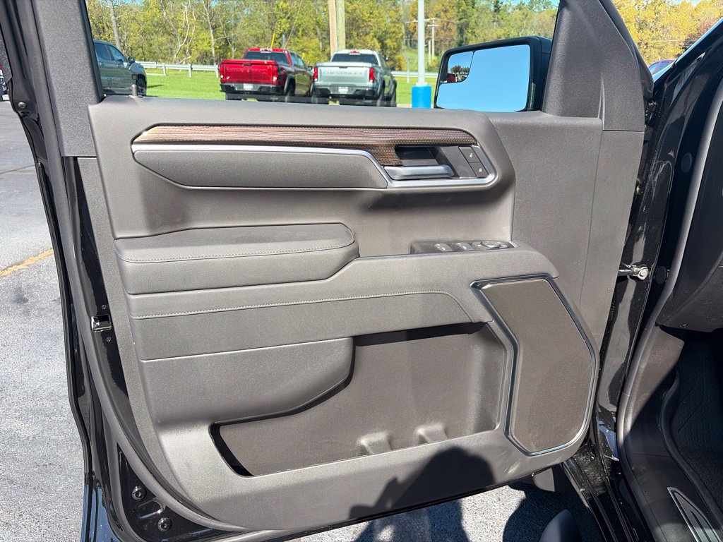 New 2026 Chevrolet Silverado 1500 RST w/ RST Select Package AWD/4WD image 12