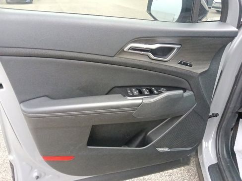 Used 2024 Kia Sportage X-Pro Prestige image 11