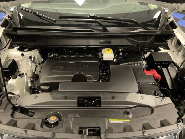 Used 2024 Nissan Pathfinder SL w/ Black Appearance Package AWD/4WD image 27