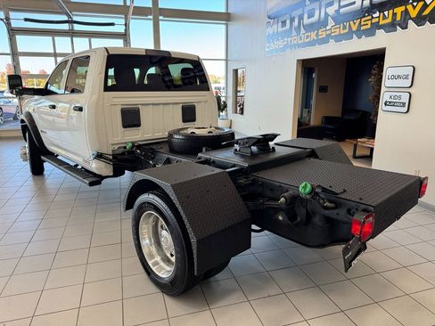 Used 2019 RAM 5500 Tradesman w/ Ambulance Prep Group image 49