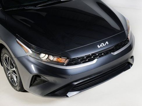 Used 2022 Kia Forte LXS w/ LXS Technology Package image 34