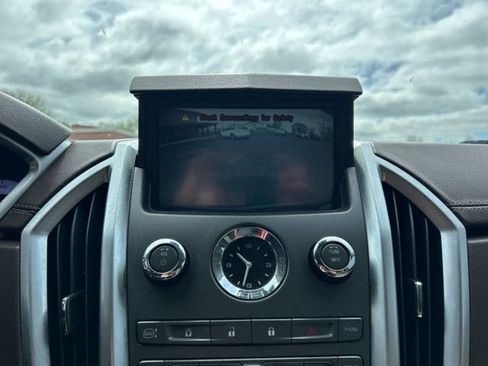 Used 2011 Cadillac SRX Luxury FWD image 34